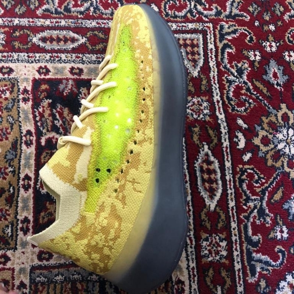 Yeezy 380 hylte - Picture 3 of 4